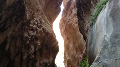 وادي الغوير خيال الطبيعة بين جبال الشوبك جنوب الأردن