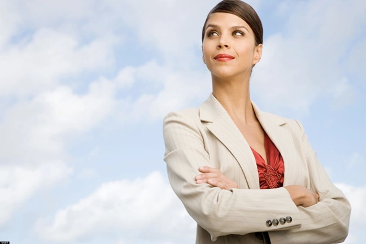 الثقة بالنفس وتطبيقها بين هوس الميديا والواقع - فيديو